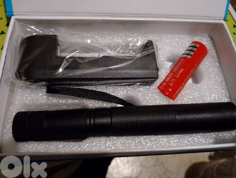 green laser pointer 1