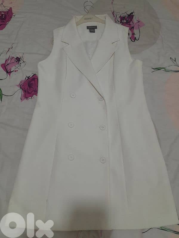 classy white dress for your occasion 2