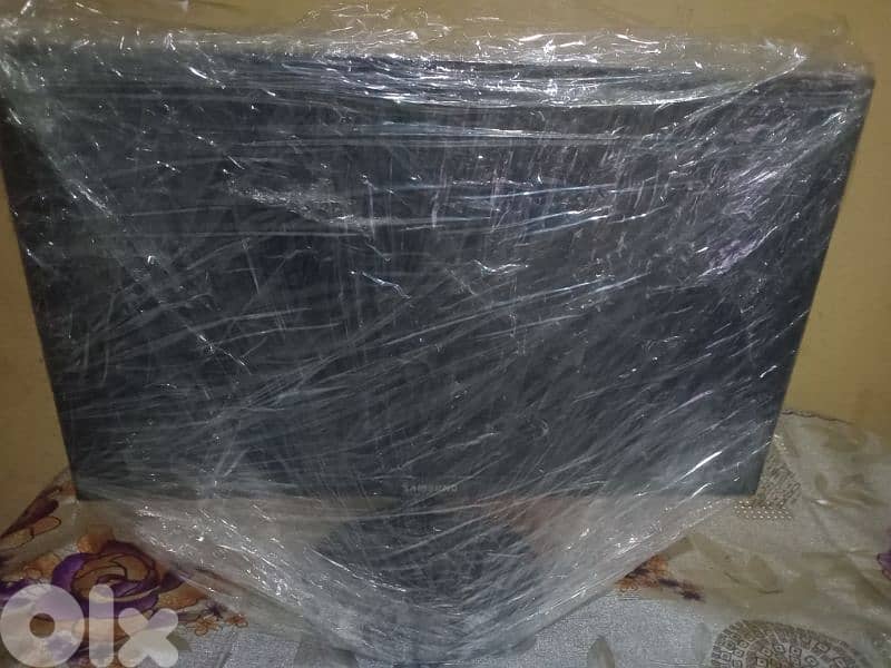 screen samsung 21" like new 6