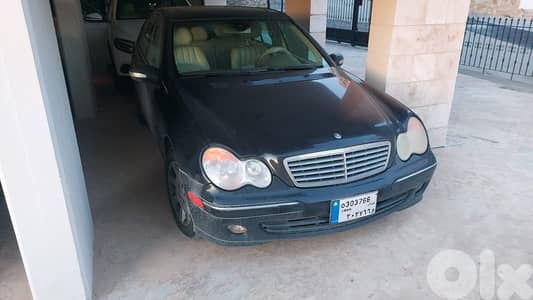 Mercedes-Benz C-Class 2005 Black