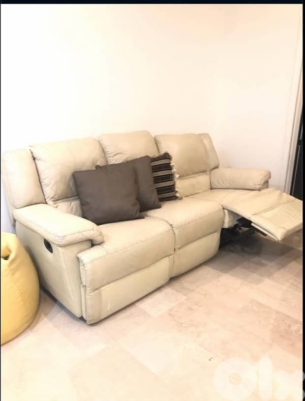 sofa jeled 1