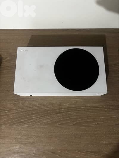 Used xbox series S + original controller