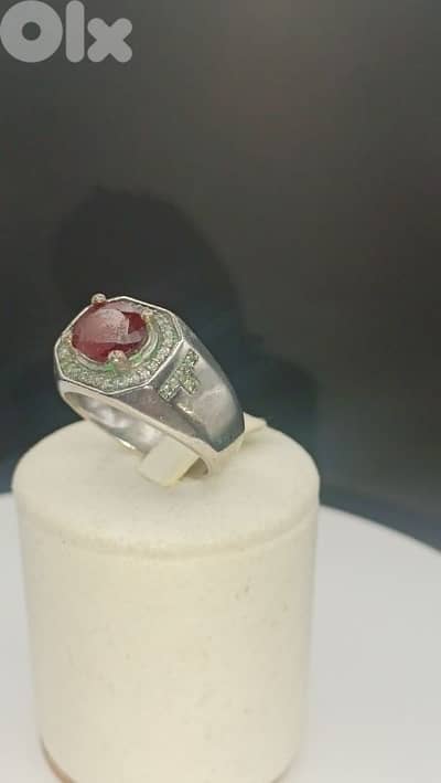 خاتم حجر الغارنيت