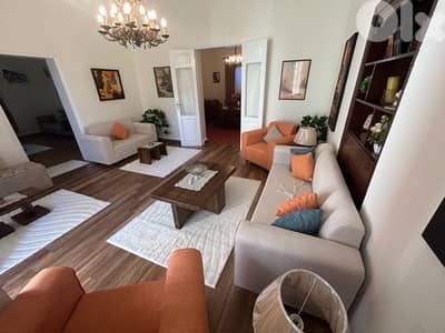 Jounieh / Ghadir SPACIOUS Vintage apartment 300m