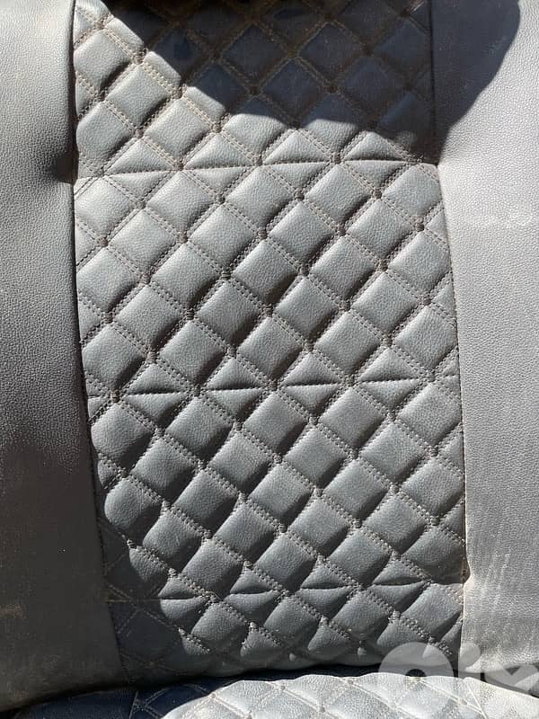 Rapid Renault 2000 Car Seats 2