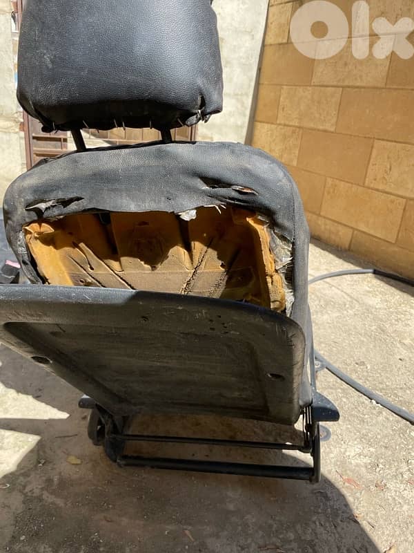 Rapid Renault 2000 Car Seats 18