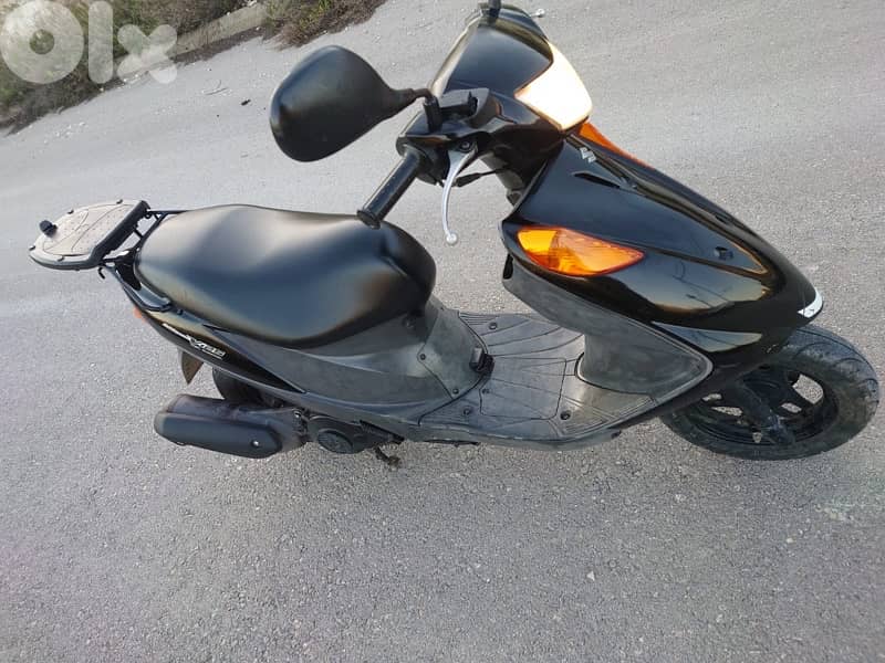 v125 suzuki Yabane model 2009 4