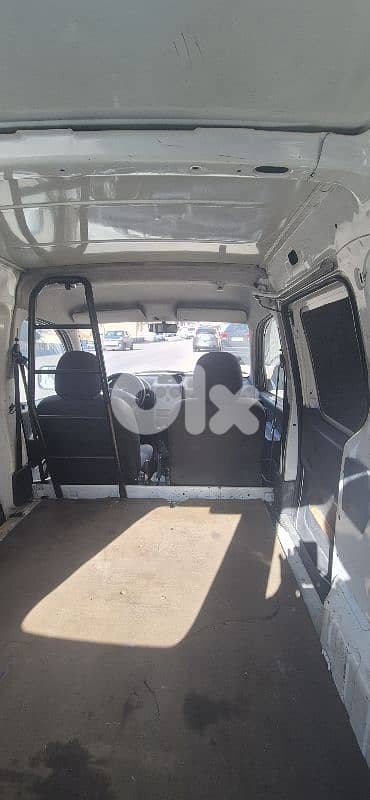 Peugeot Partner 2011