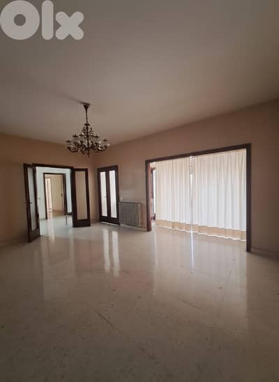 GMC206SZ - ِApartment For Sale in Sanayeh – شقة للبيع في الصنايع