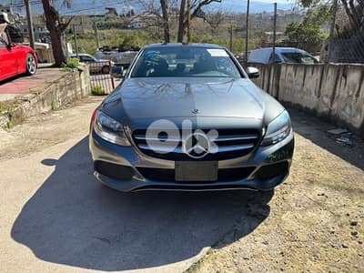 C300 Clean No Accident 16,000 miles