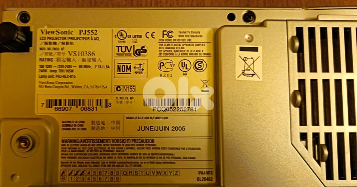 ViewSonic PJ552 Projector Bundle – ONLY 74 Lamp Hours – Like New! 5