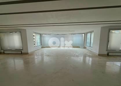 Apartment for sale in Ramlet El Bayda/ View/ Spacious