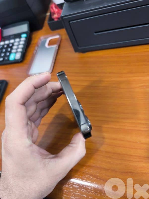 iphone 13 pro 256gb like new 3