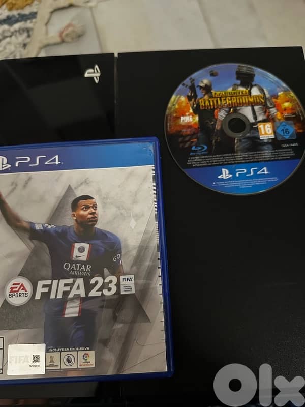 playstation 4 with extras 2