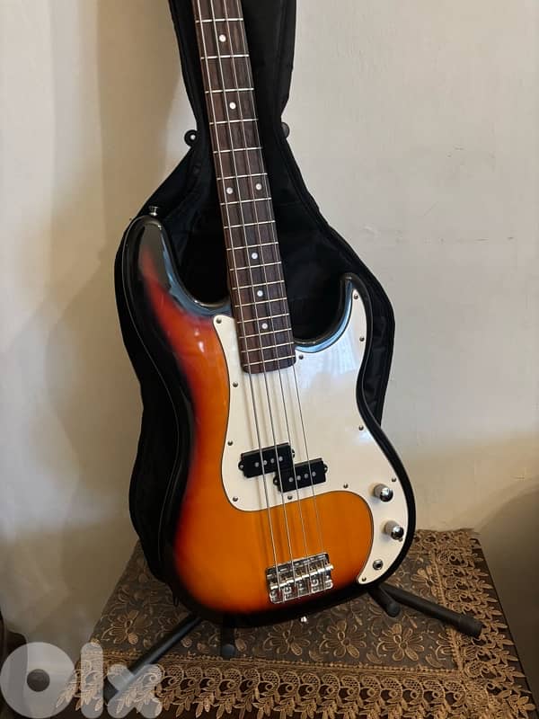 bass electric guitar 2