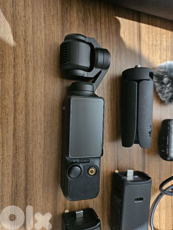 DJI Pocket 3 Creator Combo 1