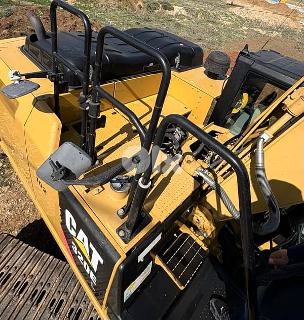 caterpillar 320EL  Tracked Excavator 7