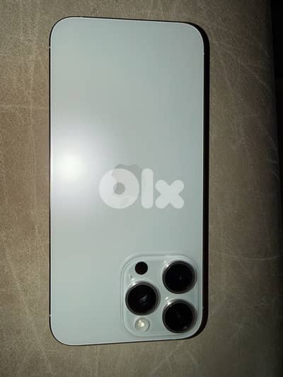 iPhone 15 pro max 256gb 85% battery life