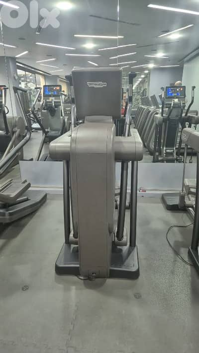 technogym artis line elliptical