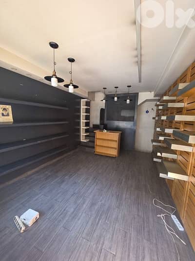 Prime location shop in Mazraat Yachouh, Maten.