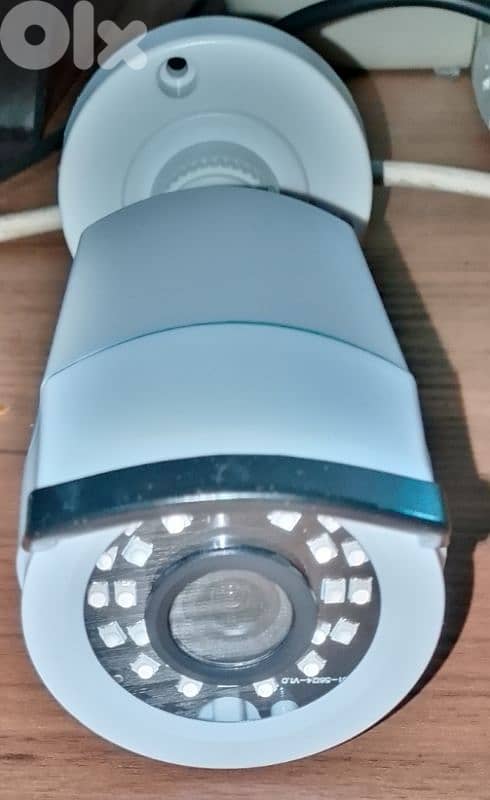 Camera System 16 input 2 TB DVR + 11 Cameras 6