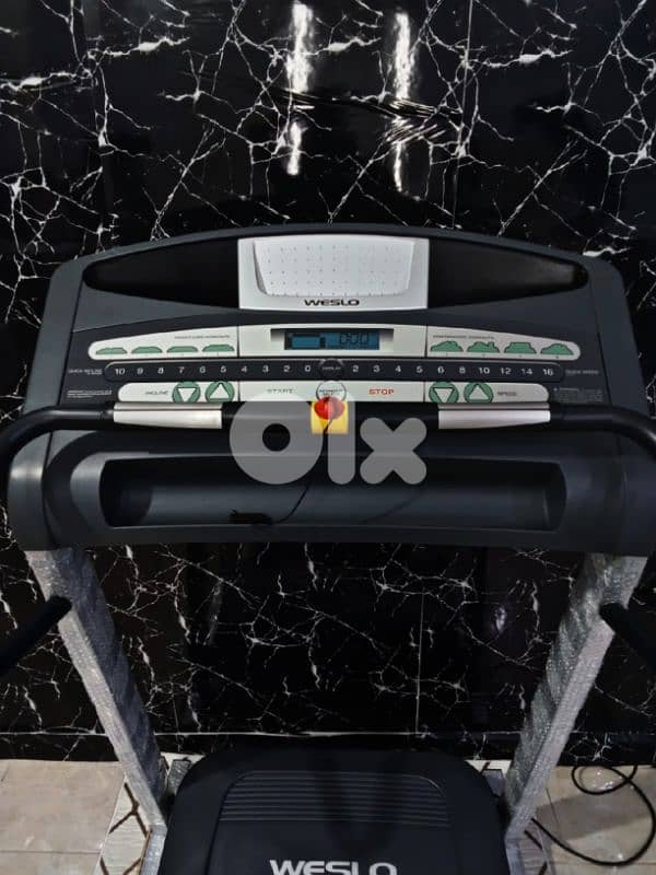 made in USA 3.5HP,Heavy duty Weslo Cadence 26.0,with automatic incline 6