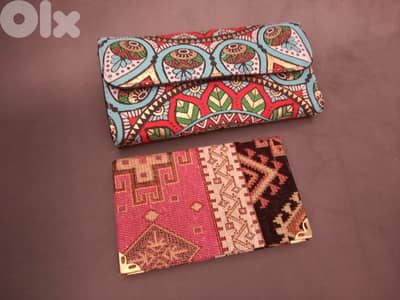 Big Wallets + Small NoteBook