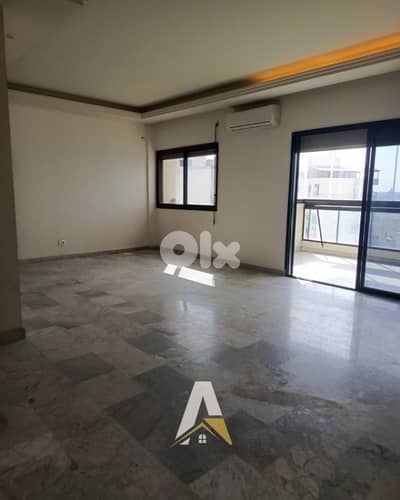 210 SQM Apartment In Zalka With Sea & City View