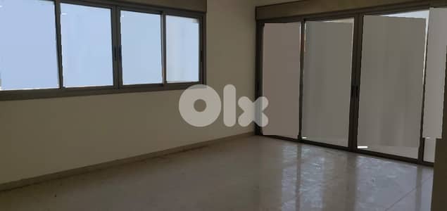 3 BEDROOMS APARTMENT FOR RENT IN ZOUK MIKAEL PRIME,(ZMR-104)