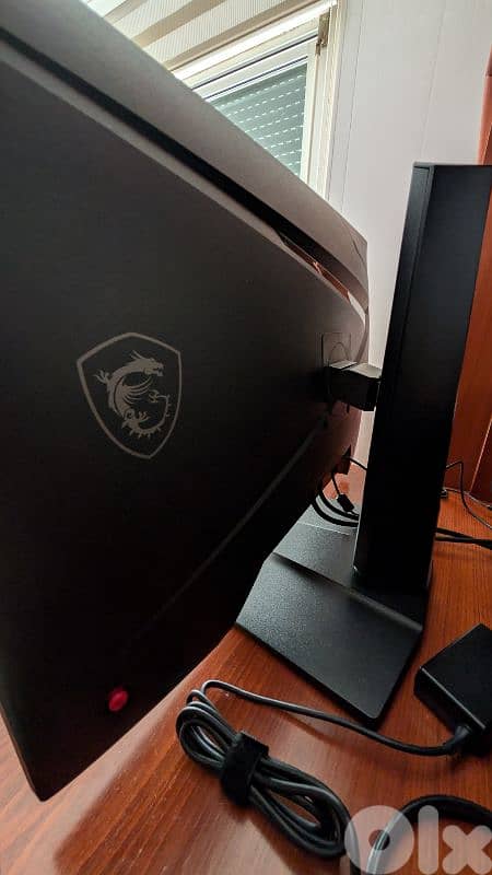 MSI G274QPF E2 27″ Gaming Monitor for sale $200 4