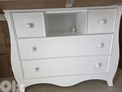 Baby Room closet, bed, drawers