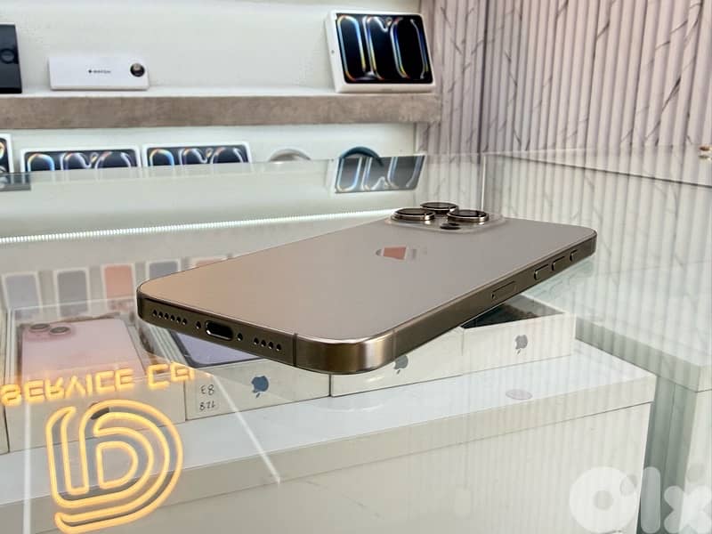 IPhone 16 pro max 256 Gb  super clean such new condition 3