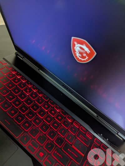 Gaming Laptop - MSI Leopard GL65  - 1.5TB Storage - Like New! 750$