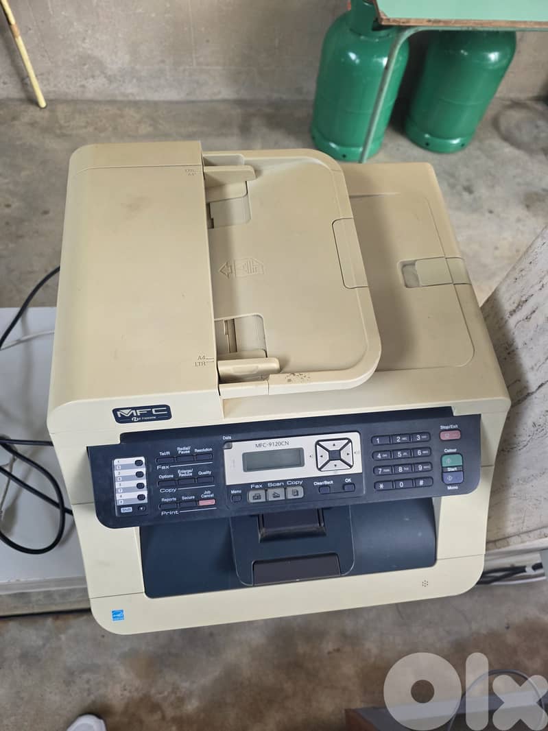 Brother MFC-9120CN multifunction color laser printer 1