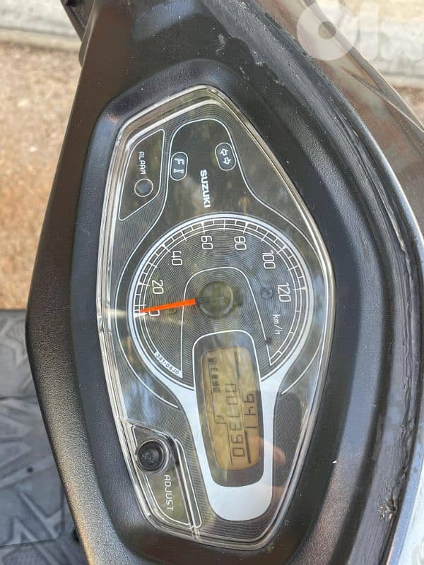 Suzuki adress V125 7