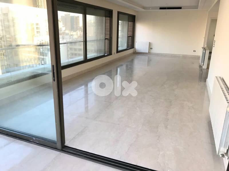 Building for sale in Hamra 4