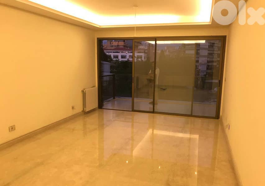 Building for sale in Hamra 6