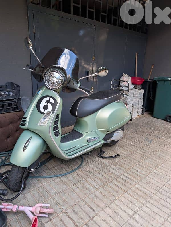 Vespa 300 2
