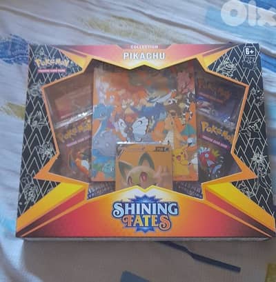Pokemon shining fates box