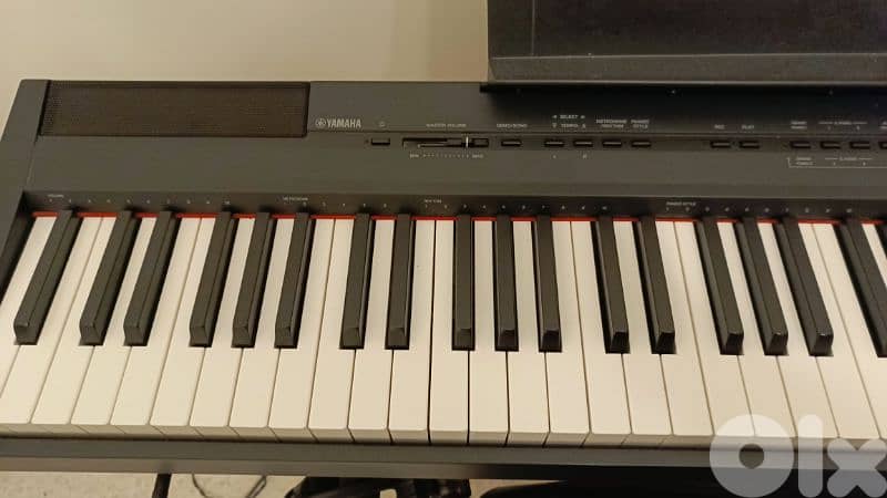 Yamaha P-105 great condition 1
