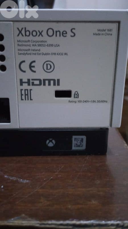 Xbox one S Original 3