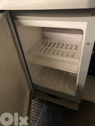 براد نضيف مع براد من تحت