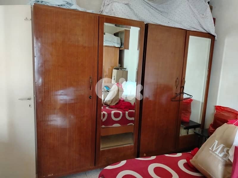 closet + small cabinet 1