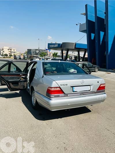 مرسيدس بنز آخر 1995