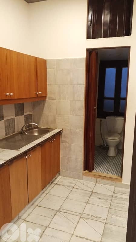 2Floors 6 Apartments 100m Plot Building Mar Mkhayel Mandaloun Beirut 10