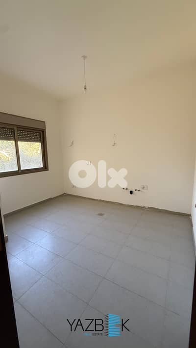 Apartment for Sale in Halat  شقة للبيع في حالات