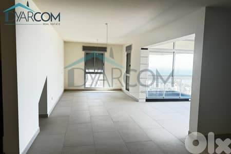 DY3328 - Blat Spacious Duplex with Terrace for Sale!