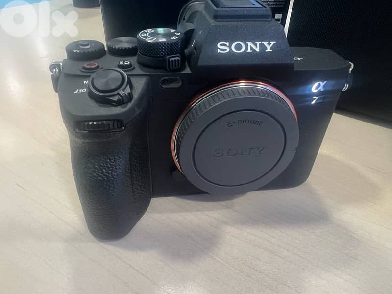 Sony Alpha 7 IV 1