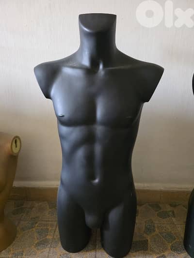 mannequin male and female