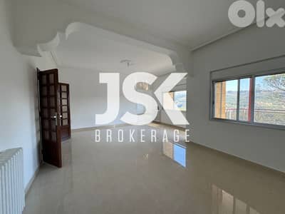 L20669 - Spacious Apartment For Sale in Broumana